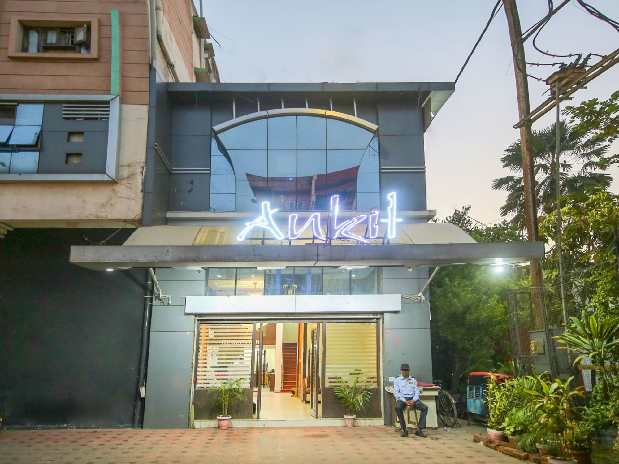 Oyo 15144 Hotel Ankit Jabalpur Exterior foto